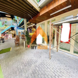 Mặt bằng 90M2 khu phức hợp THẢO ĐIỀN làm THIS làm THAT ạ