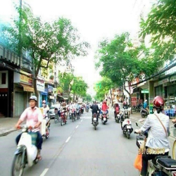 Nhà mặt tiền đường Lý Phục man, Quận 7. 6*30, 23 tỷ.