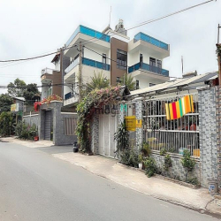 Bán BT góc 2 MT cực đẹp P. linh Đông, Thủ Đức. Ngang 10m, giá 13 tỷ