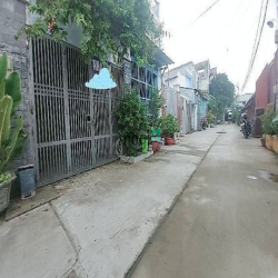 Nhà 2 tầng 4*20 ,hẽm 8m  tân tạo A