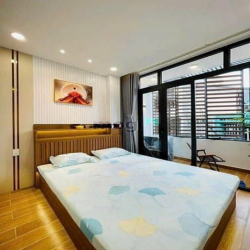 Bán nhà đẹp Full nội thất, gần MT Nguyễn Thái Sơn P5, 50m2, 6.350 tỷ