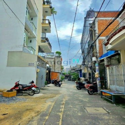 Bán đất tặng nhà Trường Chinh Quận 12, gần chợ Lạc Quang, 4x17, 3tỷ85