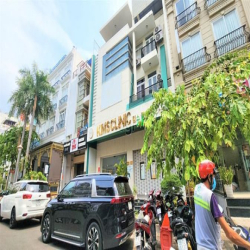 Bán nhà mặt tiền khu phố Hàn, Phú Mỹ Hưng giá tốt vị trí tiện đầu tư