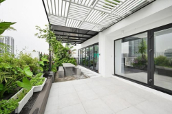 Bán penthouse chung cư sky garden 1 400m2. 2 sân vườn sổ hồng riêng