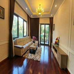 Bán biệt thự Quang Trung, P.10. Kế bên ủy ban nhân dân Q. Gò Vấp.