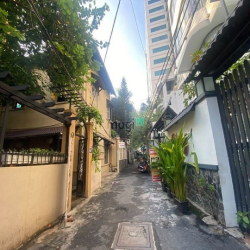 Bán nhà biệt thự 46-TER Võ Thị Sáu, Quận 3. DT 15x20, trệt 1 lầu