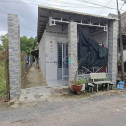 Bán gấp dãy trọ có 1 căn nhà và 8 phòng trọ đang cho thuê full