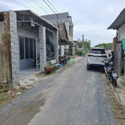 Bán gấp dãy trọ có 1 căn nhà và 8 phòng trọ đang cho thuê full