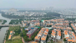 *Penthouse Sunrise city, 750m2, nhà thô, giá : 28 tỷ