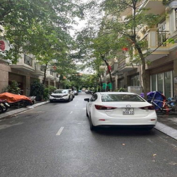 Bán nhà LK 96 Nguyễn Huy Tưởng Bộ Công An giá hơn 20 tỷ