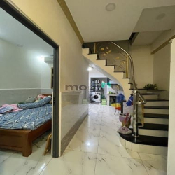 Bán nhà Nguyễn bặc ngay chợ phạm văn Hai