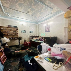 Nhà NGUYỄN CÔNG HOAN Hẻm XE HƠI 6M Thông 4 tầng BTCT 5PN Gần 90M2