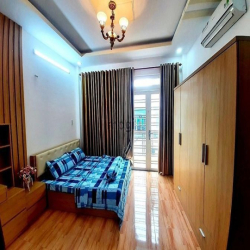 Bán Nhà Gò Vấp - Hẻm Xe Hơi - 54m2 - 4 Tầng Chỉ Hơn 5Tỷ