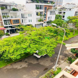 Nhà siêu đẹp, bán Nhà Sông Giồng DT119m2 giá 22 tỷ , SHR, alo em Nhi