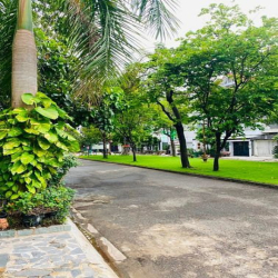 Nhà siêu đẹp, bán Nhà Sông Giồng DT119m2 giá 22 tỷ , SHR, alo em Nhi