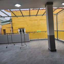 Giảm 9.6 tỷ còn 7.5 tỷ TL nhà 6 lầu Quận 3 diện tích 4.2x12.1