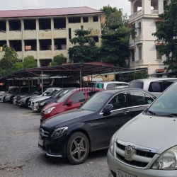 Cho thuê lô đất trống 400M2 - 25 Triệu/ Tháng - TT Quận Thanh Xuân