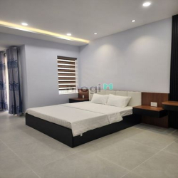 Giảm 9.6 tỷ còn 7.5 tỷ TL nhà 6 lầu Quận 3 diện tích 4.2x12.1