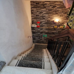 Giảm 9.6 tỷ còn 7.5 tỷ TL nhà 6 lầu Quận 3 diện tích 4.2x12.1