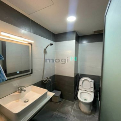 Mặt Bằng 4x25 mặt tiền Lê Văn Sĩ có phòng ngủ riêng Phù hợp làm Spa