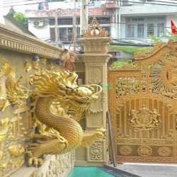 CẦN TIỀN BÁN LỖ - BIỆT THỰ DÁT VÀNG 5 tầng thang máy– MT trung tâm GV