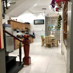 Bán nhà 4 tầng ,4 Phòng ngủ 5wc , Huỳnh Thị Hai, Quận 12