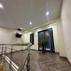 Bán căn hộ t2+3, số 27 Trần Hưng Đạo, 50m2, 6.5 tỷ