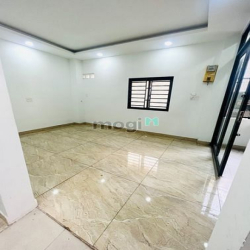 Cho thuê nhà mới xây hẻm 168 Trần Đình Xu, Quận 1 cách mặt tiền 20m