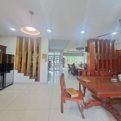 Bán nhà 1/ hẻm 5m thông an phú đông quận 12 - 100m2, ngang khủng 7m,