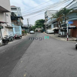 Nhà hẻm 8m Hương Lộ 2 4x18m đúc 5 tấm giá 5.6 tỷ