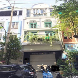 Bán nhà giá rẻ có thang máy xây 5 tầng khu phố Hàn Quốc, Phú Mỹ Hưng
