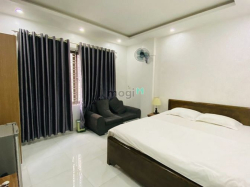 Cho thuê nhà Văn Cao full nội thất 5-7 phòng ngủ