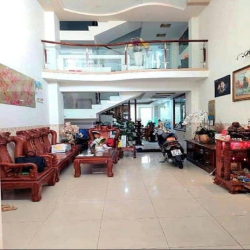 Ô tô né thông, gần 100m, 4.2x22m, 5 tầng, ngay nguyễn sỹ sách, 8.x tỷ