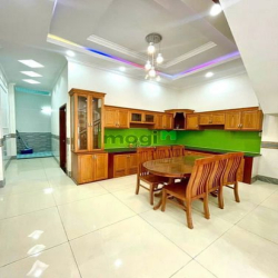 Bán gấp nhà Bình Chuẩn, Thuận An, mặt tiền đường nhựa thông