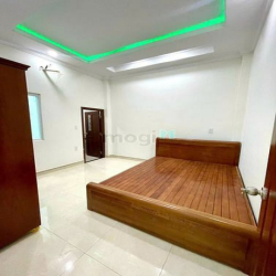 Bán gấp nhà Bình Chuẩn, Thuận An, mặt tiền đường nhựa thông