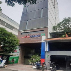 Tòa building VP mặt tiền Bến Thành, hơn 1.000m2 - số 90 Lê Thị Riêng,