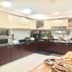 Bán nhà MT Đường Số Tân Quy Q7, Nhà 5Tầng Ngang 4x17m