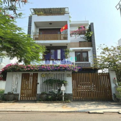 Cho thuê Villa Lương Định Của 3, An Phú, Quận 2, 350m2  giá 30 Triệu