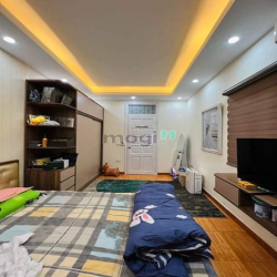 150tr còn 3.55 tỷ căn 5 tầng Tân Mai, Hoàng Mai,lô góc, ô tô, 2 thoáng