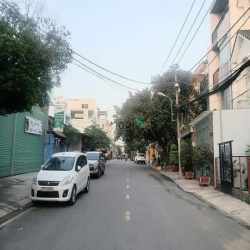 MT nội bộ Hoàng Ngân Q8, 320m2 16x20 vuông 3T có 25tr/th, 26.5 tỷ TL