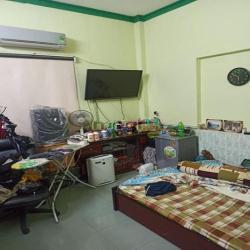 Bán nhà Lê công Hạnh Hòn Xện 72m2-4PN-Hẽm XH-nhà đẹp-chỉ 2 tỷ 6.