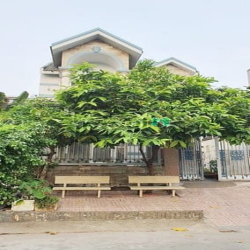 MT nội bộ Hoàng Ngân Q8, 320m2 16x20 vuông 3T có 25tr/th, 26.5 tỷ TL