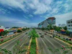 Mặt tiền Phạm Văn Đồng, 156m² ngang 10x15.6m chỉ 18.8 tỷ. Rẻ nhất khu