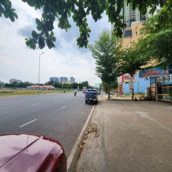 Văn phòng tại Quận 2 diện tích rộng thích hợp làm văn phòng, TTTM,...