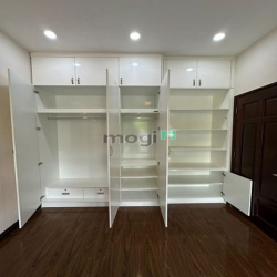 Cho thuê villa 4 phòng ngủ, full nội thất Đường 20, p. Bình An, quận 2