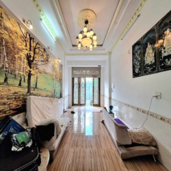 SIÊU ĐẸP, nhà 4T x 60m2, hẻm 10, gần đường Huỳnh Thị Hai, Q12, 5.5 tỷ