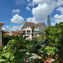 Cho thuê villa 4 phòng ngủ, full nội thất Đường 20, p. Bình An, quận 2