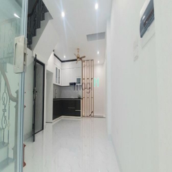 Cho thuê nhà riêng ngõ 161 Thịnh Quang Đống Đa diện tích 60m2 x 5 tâng