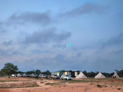 Cần sang tên 4887m2 lô đất 100% view biển Tuy Phong, kế bên farmstay