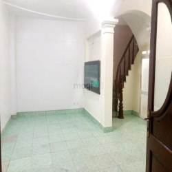 Bán nhà Tam Trinh- Vành Đai 3, 45m2, 5 tầng, mt 5.5m, ô tô cách 10m, 5